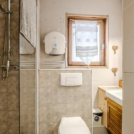 Apartamento Le Nid De - Joli Pour 4 Avec Balcon Châtel